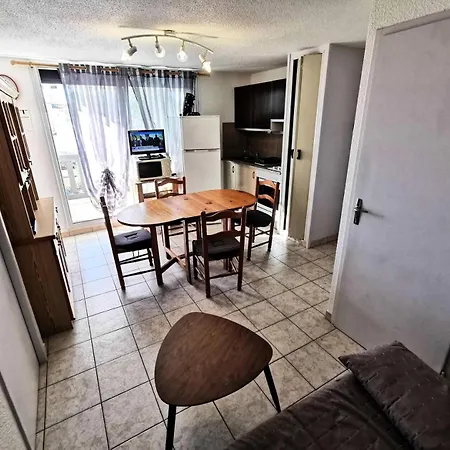 Apartment Maryland 1 Et 2 - 3 Pieces 6 Couchages Port Leucate. Ref: 1mrl_24 Mae-5664 Leucate
